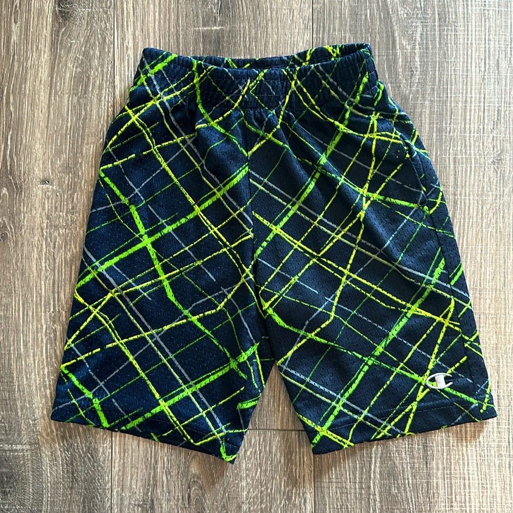 Champion Authentic boys size 4 shorts